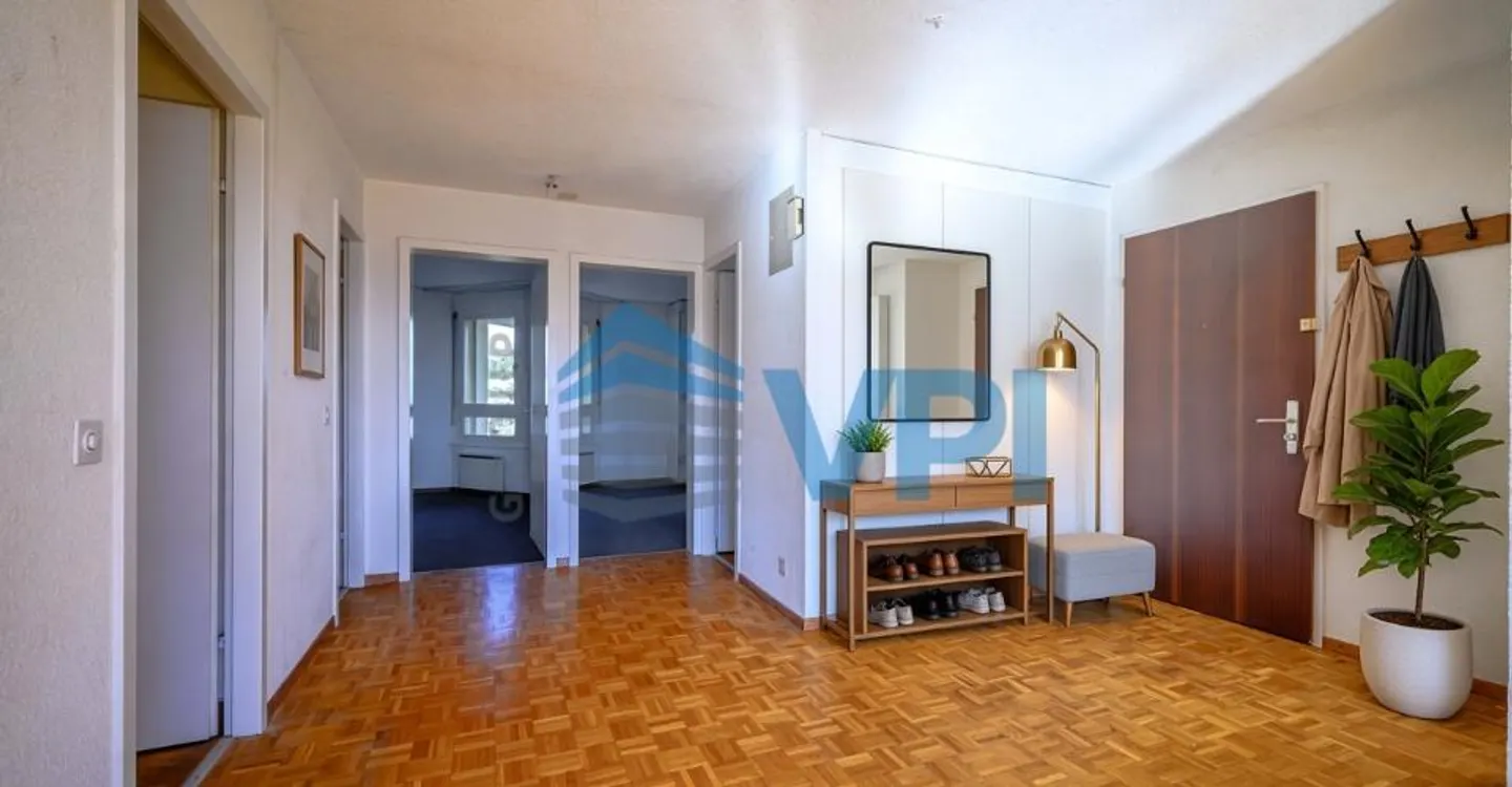 Apartment 6 minutes from Morges - Photo 3 of 7