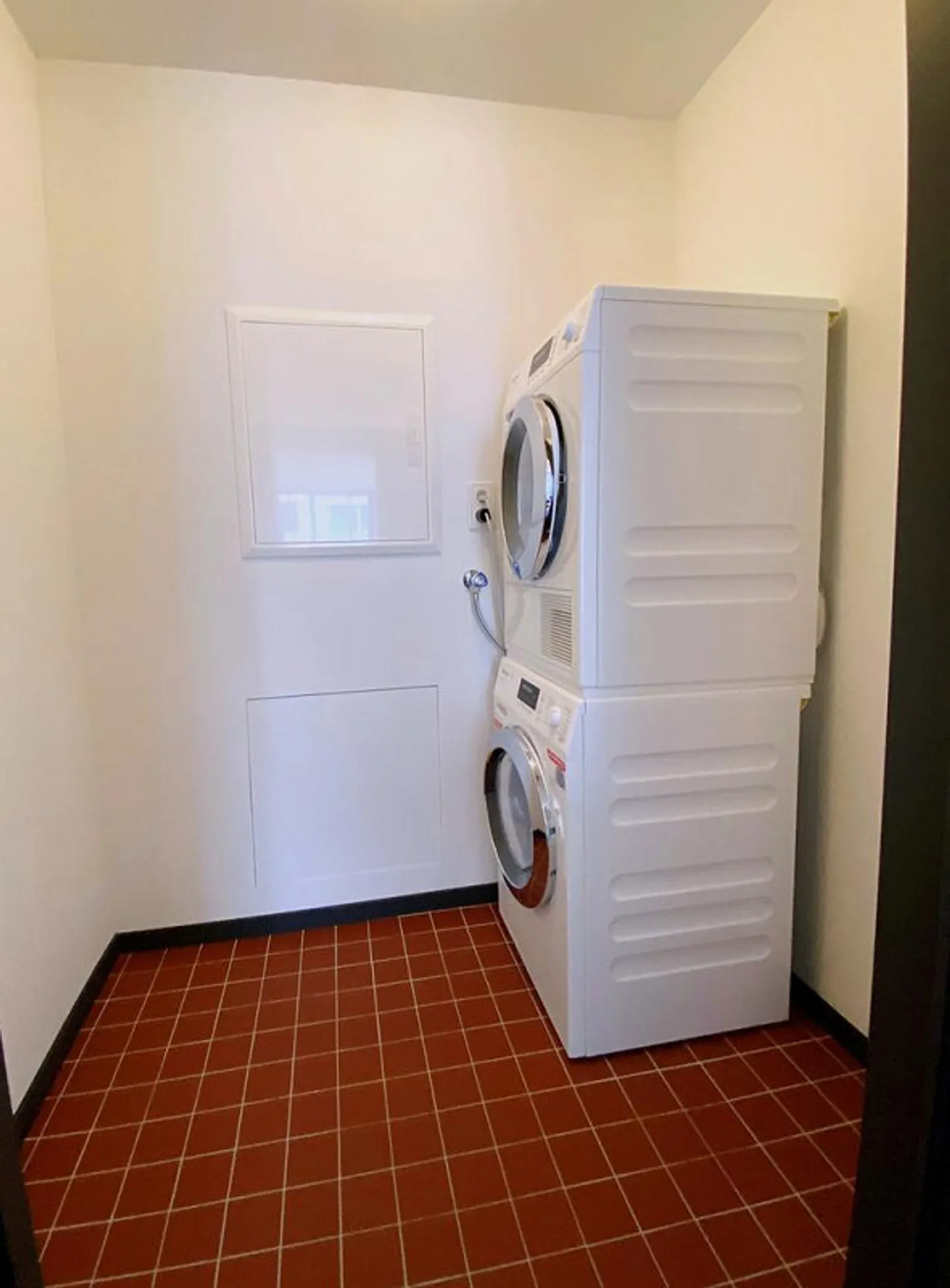 Appartement lumineux et moderne au standard de propriété à Bern-Brünnen - Photo 9 sur 10