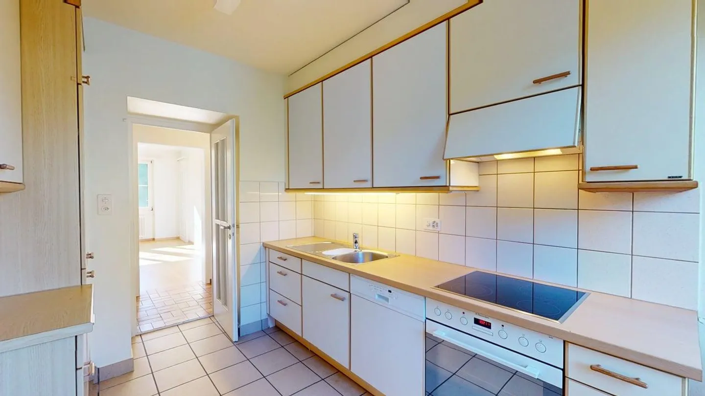 Appartamento in affitto - Foto 4 di 9