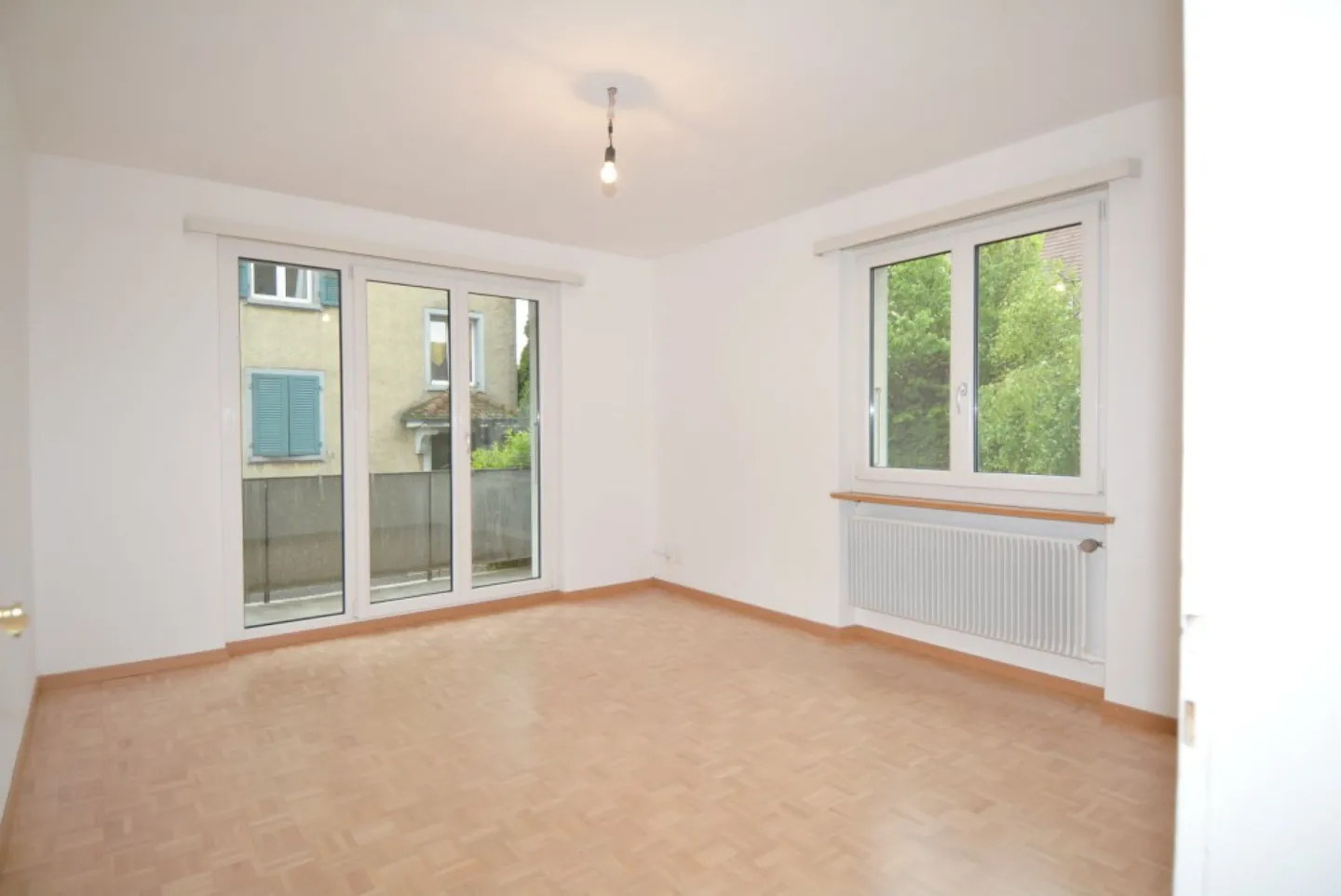 Appartamento accogliente con 4½ stanze in una posizione tranquilla - Foto 1 di 11