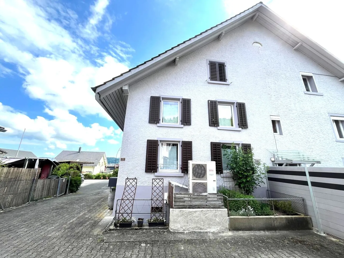 Una casa 4½ camere non comune in una posizione tranquilla - Foto 17 di 20