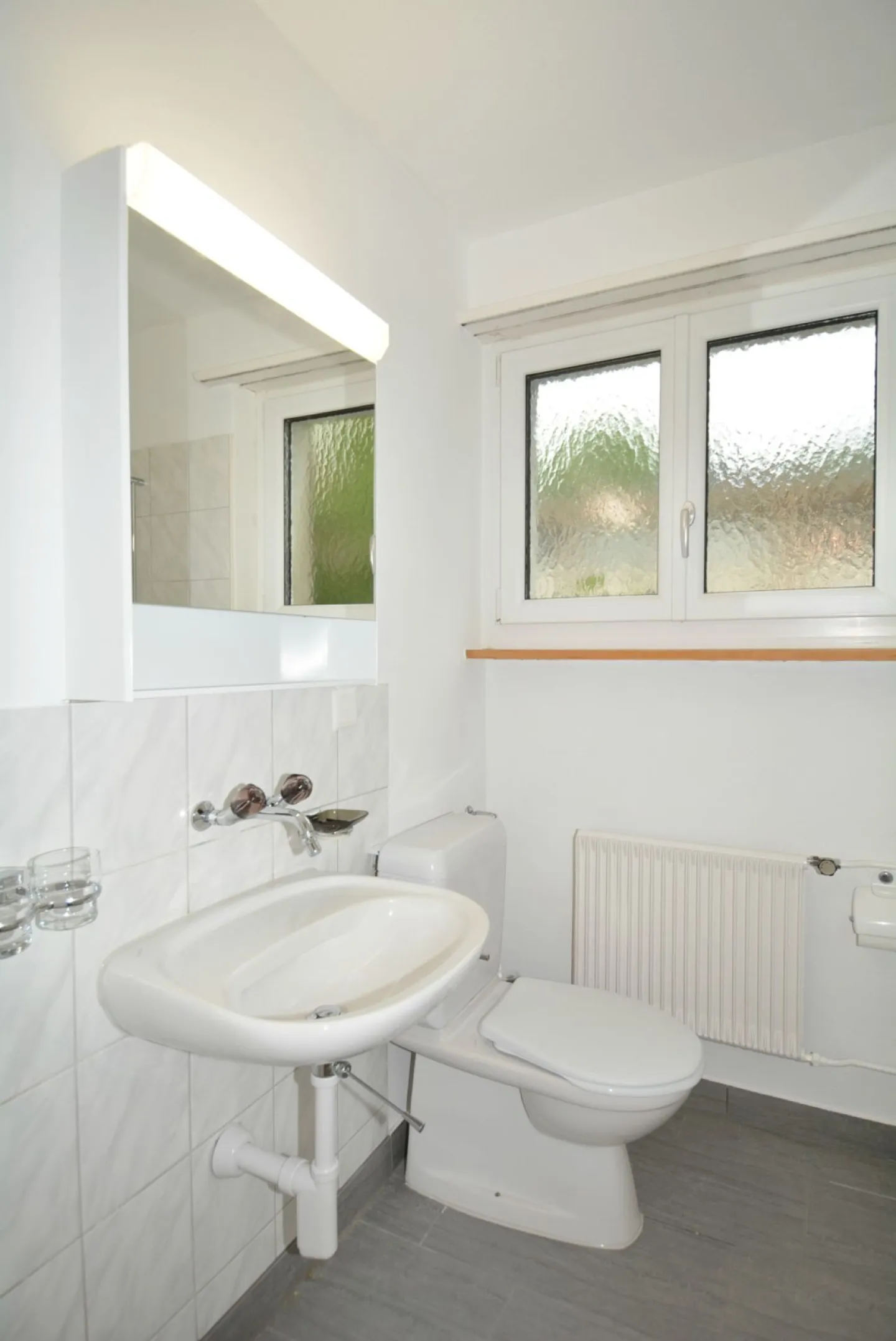 Appartamento accogliente con 4½ stanze in una posizione tranquilla - Foto 4 di 11