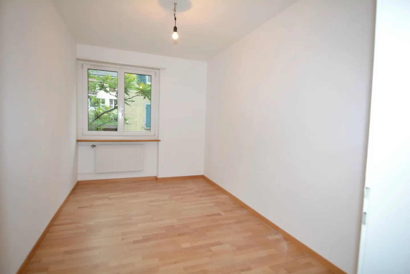 Appartamento accogliente con 4½ stanze in una posizione tranquilla - Foto 6 di 11