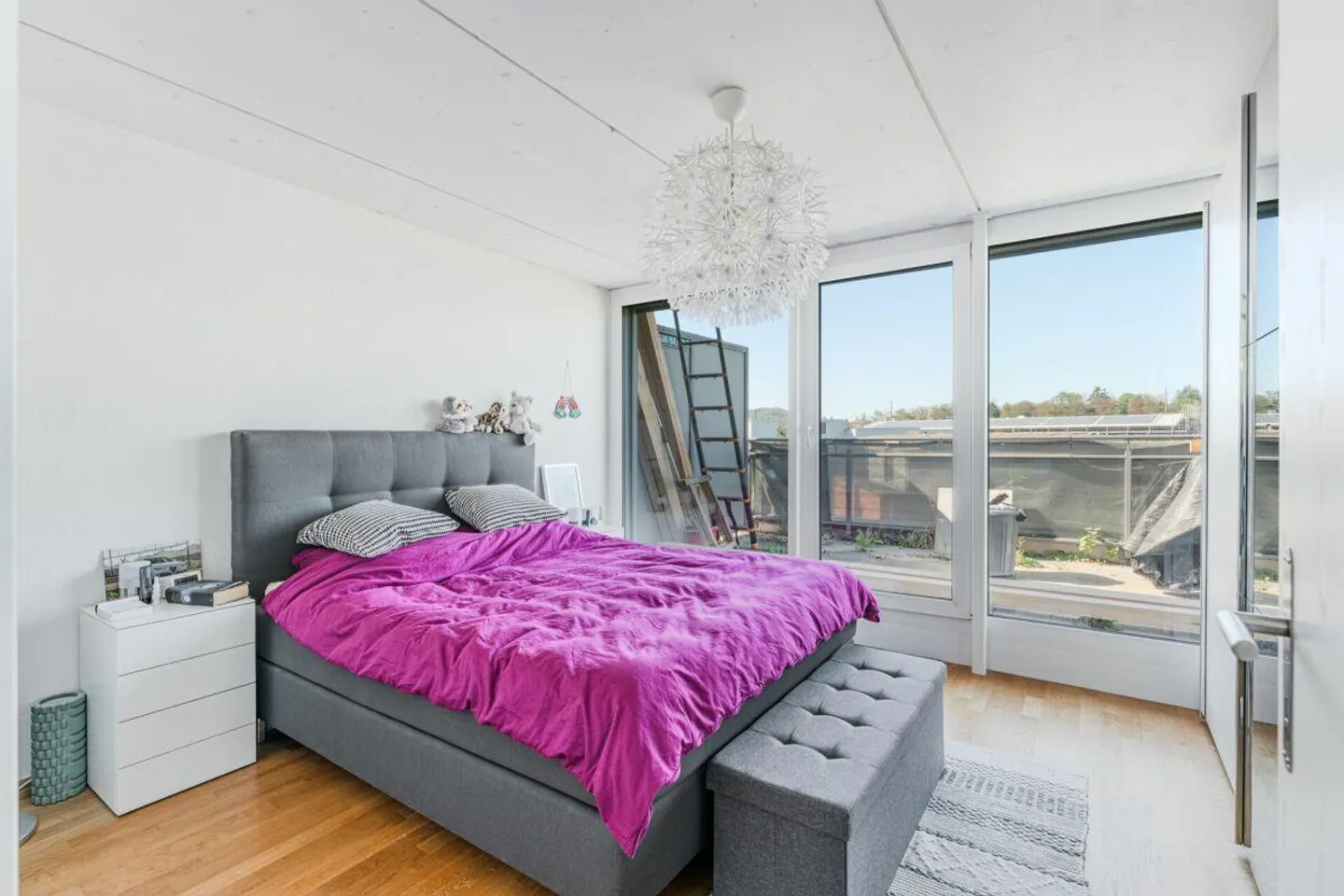 Modernes Einfamilienhaus mit Aussicht - Foto 9 von 15