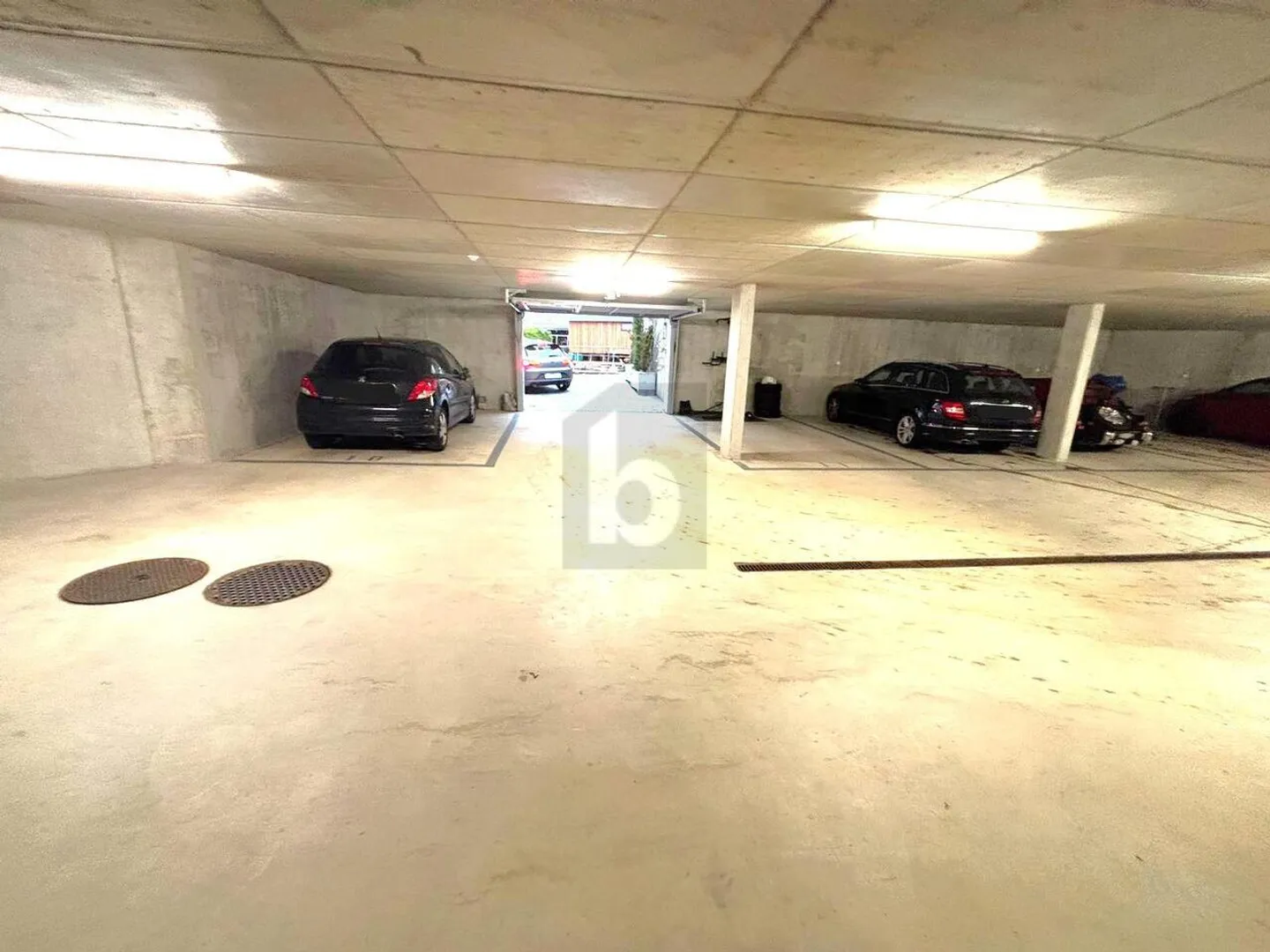 Places de Parking Modernes à Romainmôtier - Photo 2 sur 4