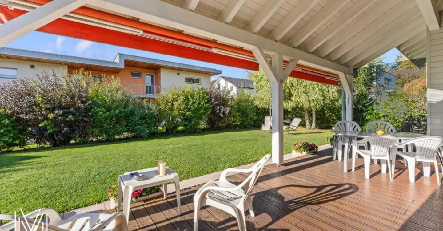 VILLA INDIVIDUALE MAGNIFICA CON 6,5 STANZE NEL CENTRO DI BULLE - Foto 11 di 12