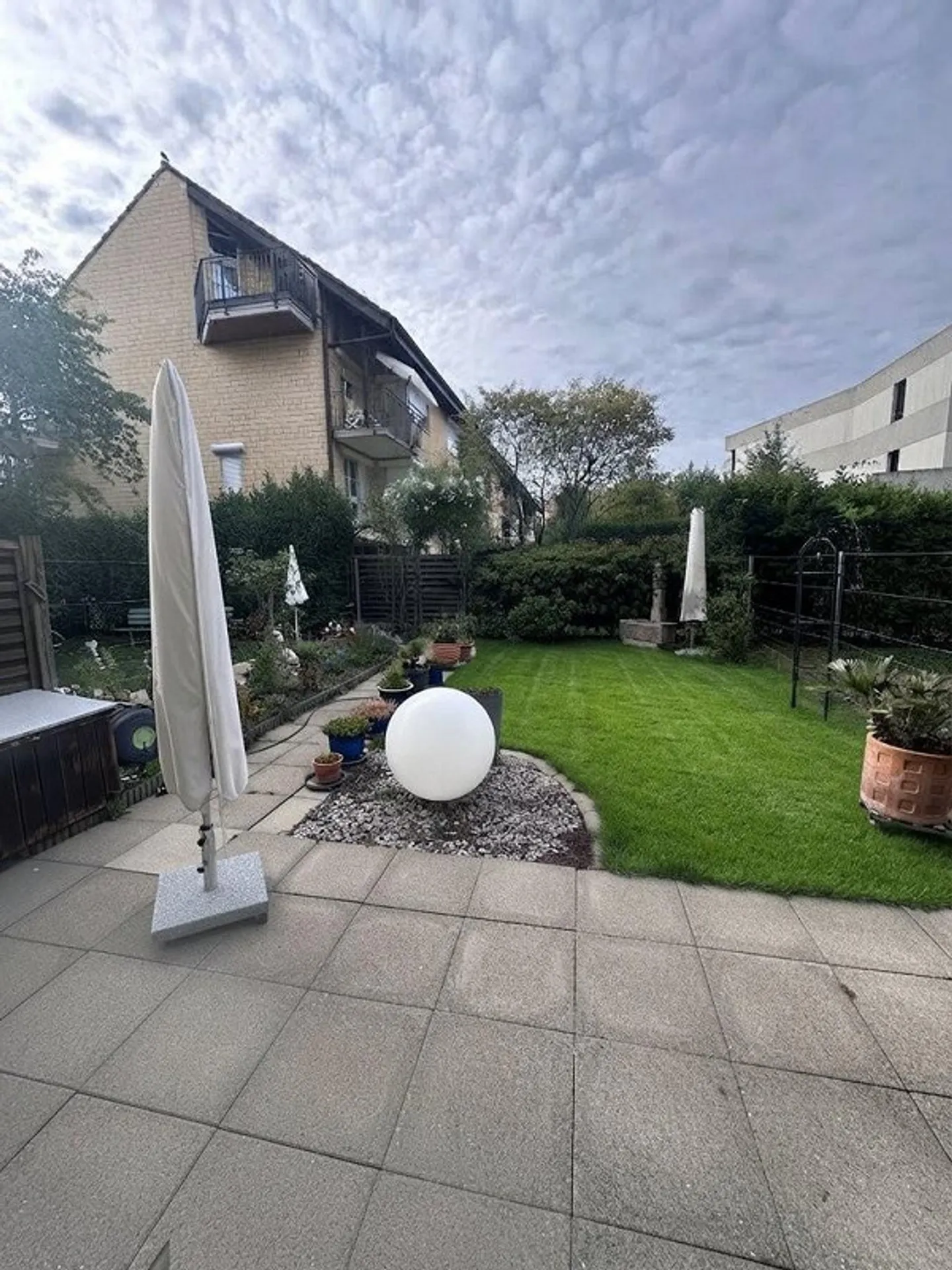 Appartamento duplex 4.5 stanze in posizione attraente a Muttenz - Foto 7 di 12