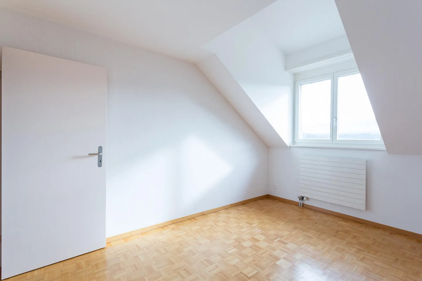 Fino a 3 mesi di affitto gratuito - Appartamento duplex in un quartiere tranquillo - Foto 5 di 5