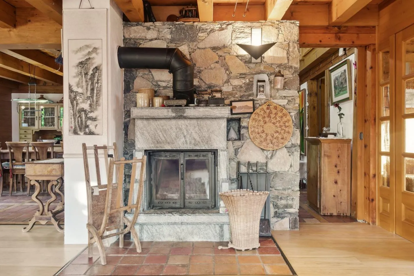 Chalet magnifique avec charme, belle exposition, jardin et mazot - Photo 5 sur 13