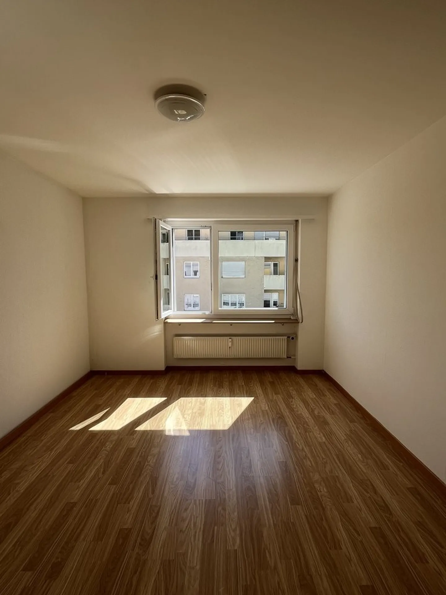 3.5 Zimmerwohnung zu vermieten in Pieterlen ! - Foto 4 von 7
