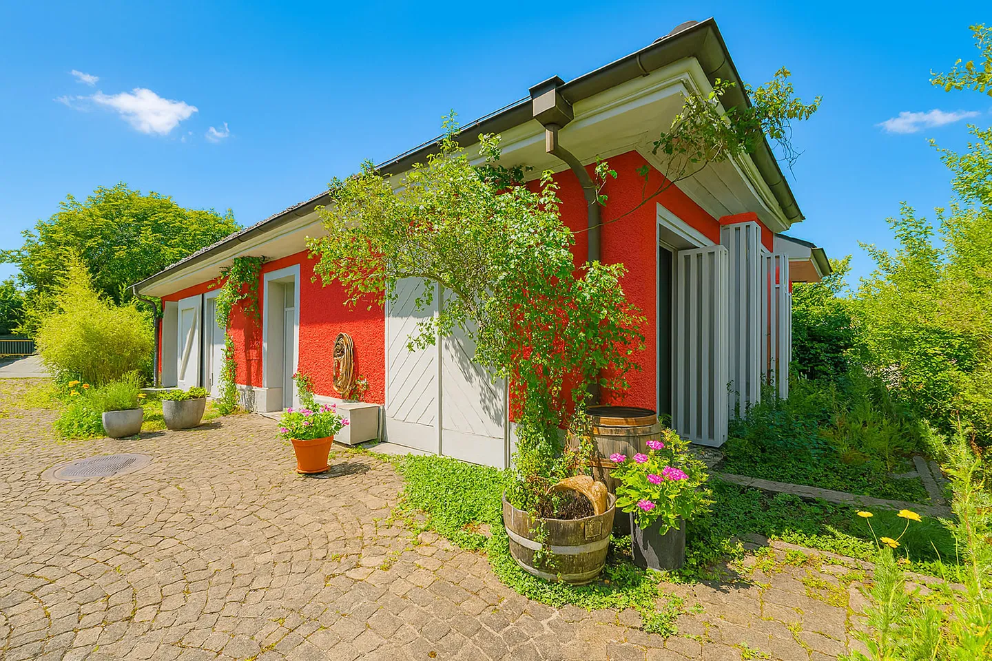 Single house for rent - Photo 2 of 14