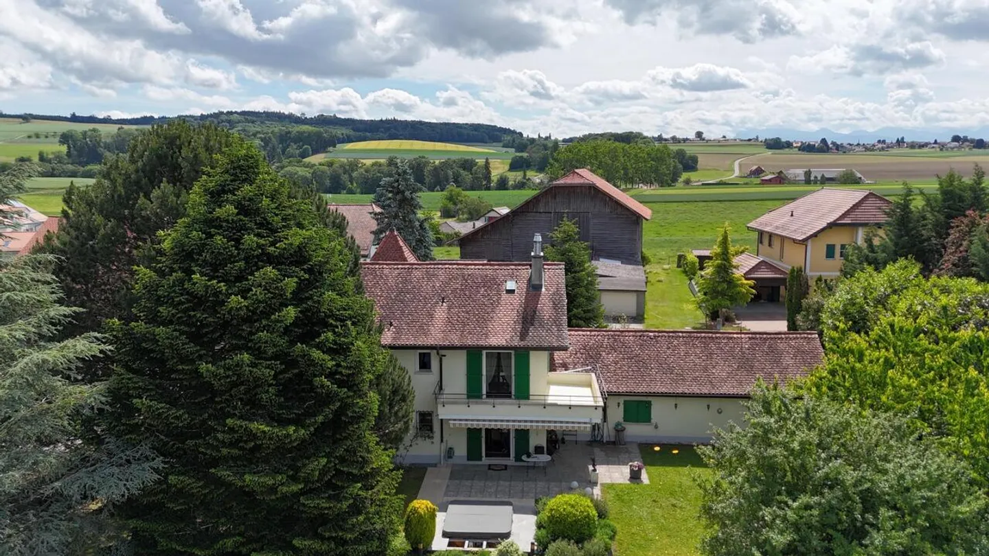 Magnificent individual house in occupied life annuity without rent with a view of the Jura - Photo 7 of 24