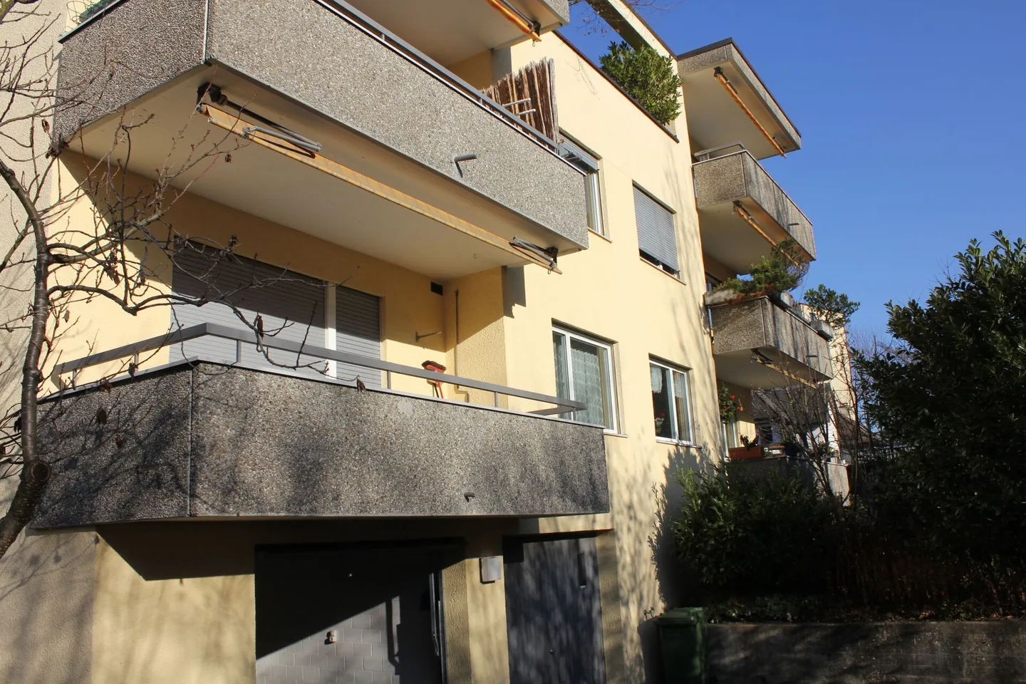 Newly renovated apartment in the center of Dietikon - Photo 1 of 9