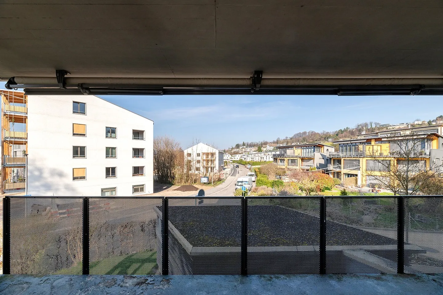 Luminoso appartamento di 4,5 stanze in una posizione ricercata a Meilen - Foto 12 di 13