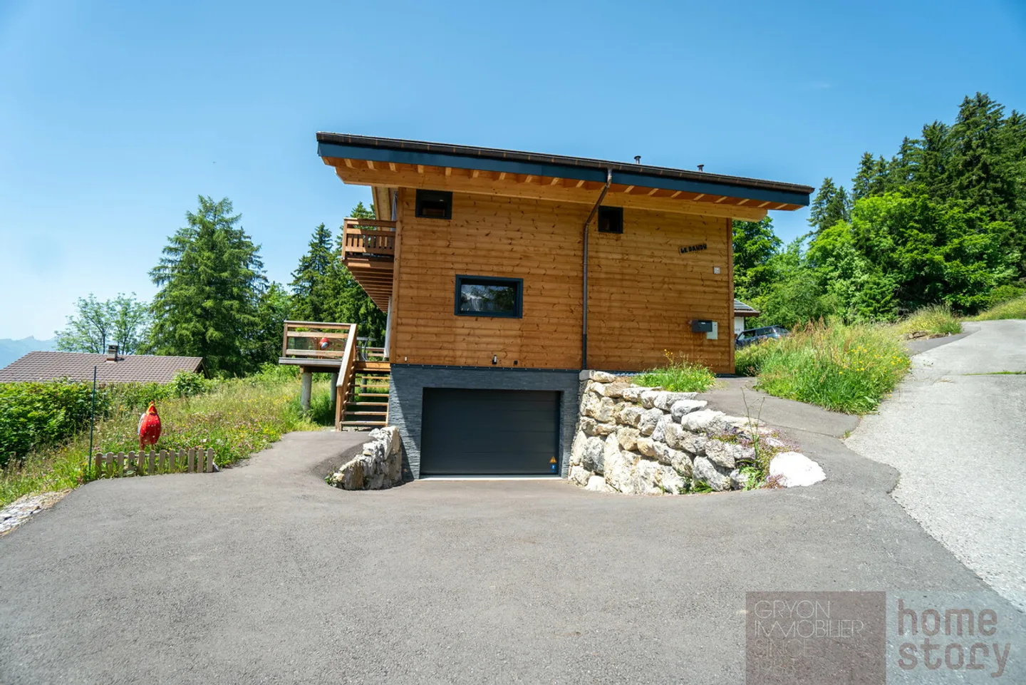 Découvrez le luxe d'un nouveau chalet à La Barboleuse - Photo 2 sur 13