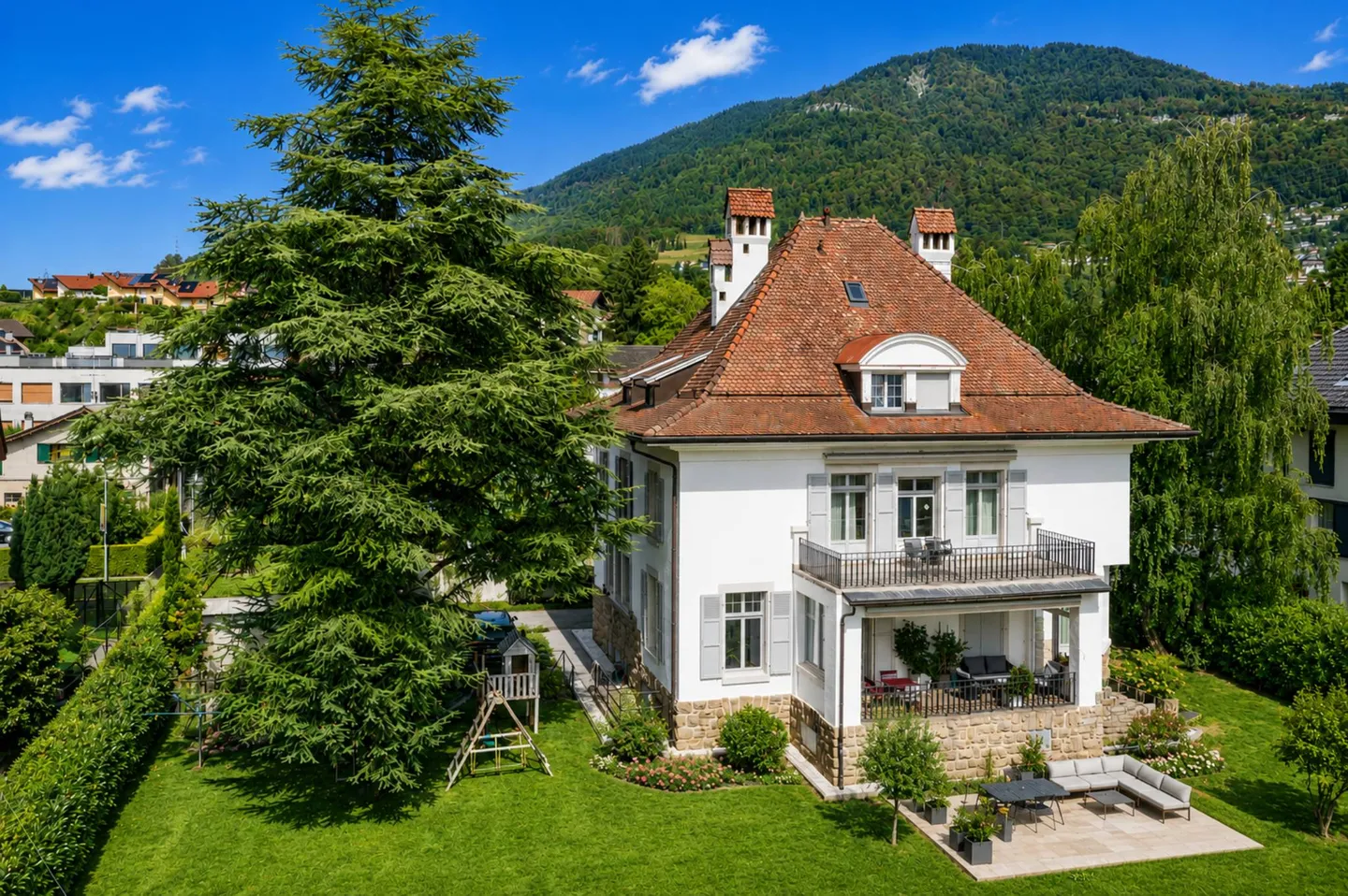 Una proprietà eccezionale nel cuore di Saint-Légier - Foto 3 di 13