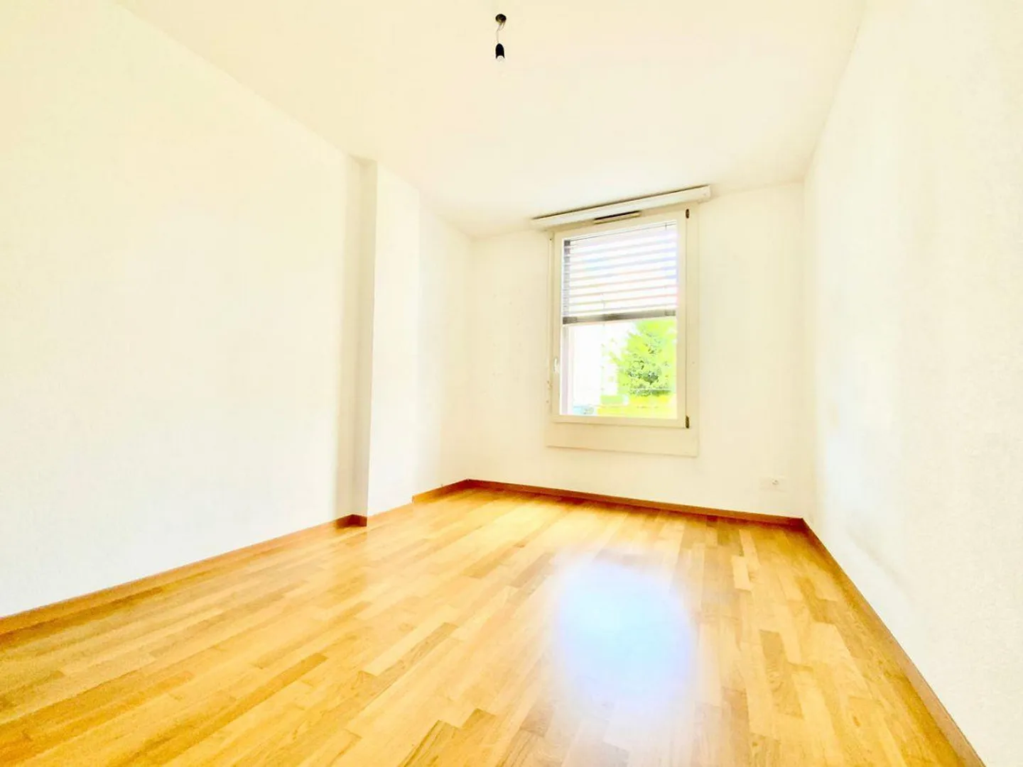 Zeitgemäße Wohnung mit Balkon - Foto 9 von 11