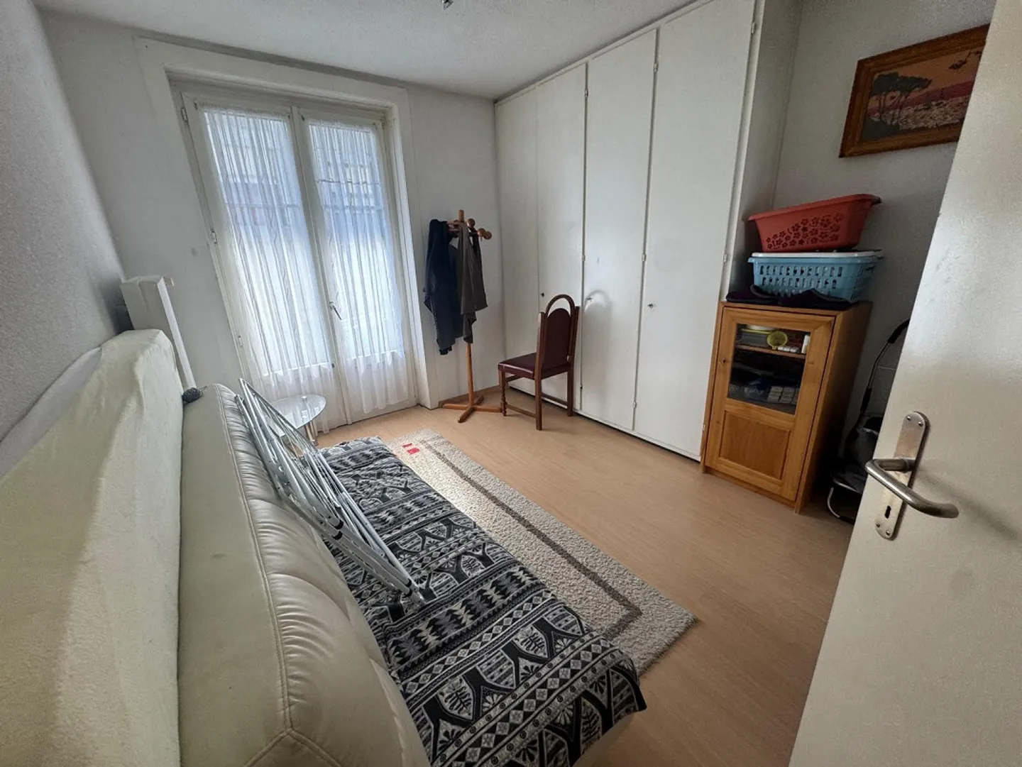 Grosszügige 4.5_Zimmerwohnung an zentraler Lage - Photo 7 sur 8