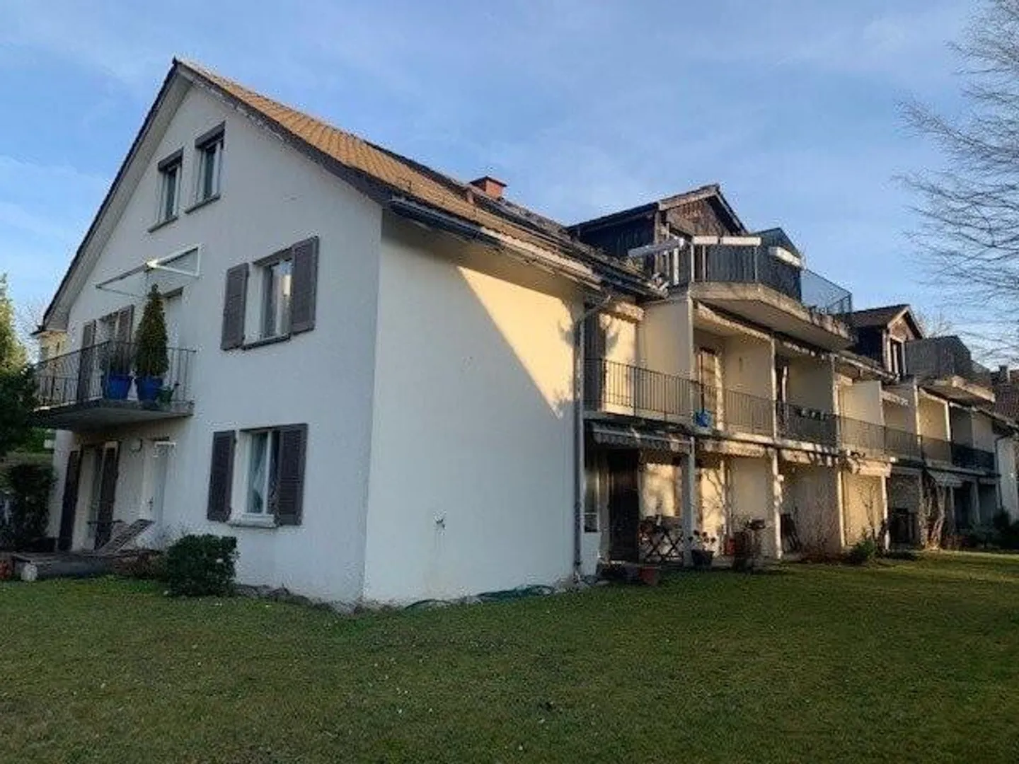 2.5 Zimmer Maisonettwohnung mit Seesicht - befristet bis 30.09.2027 - Foto 1 von 8