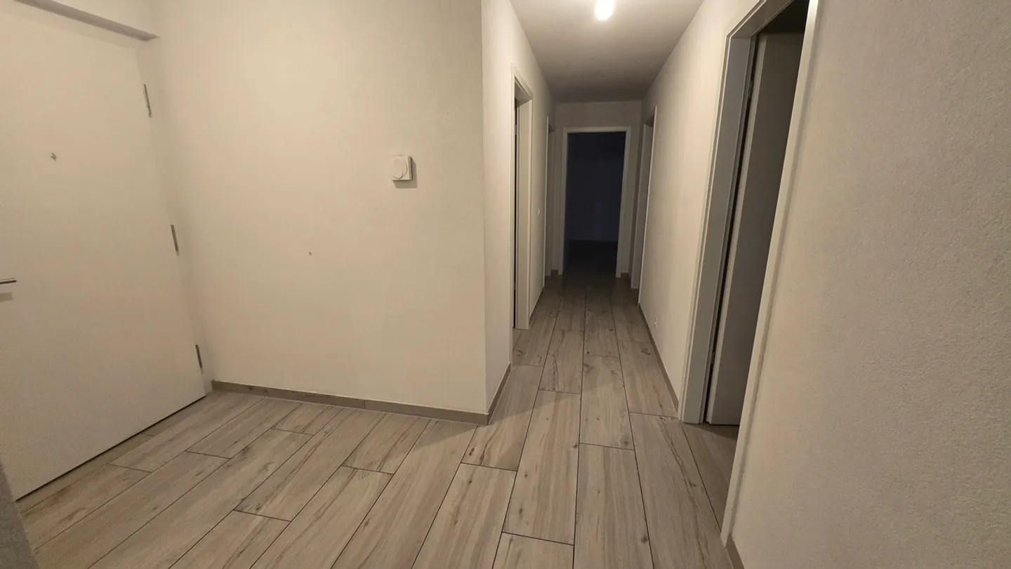 Appartamento in vendita - Foto 5 di 8