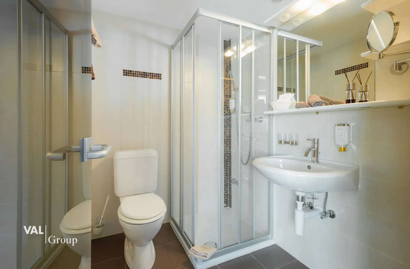 Superior Hotel including development project on a total of 6,000 m2 property - Photo 19 of 25