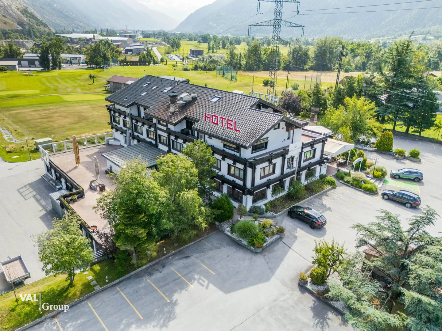 Superior Hotel including development project on a total of 6,000 m2 property - Photo 23 of 25