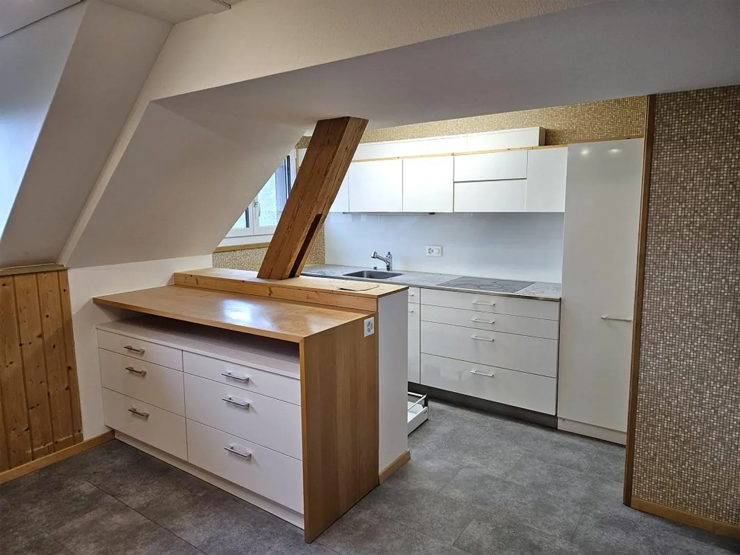 8 1/2 - Zimmer Attikawohnung an ruhiger und idyllischer Wohnlage - Foto 2 di 7