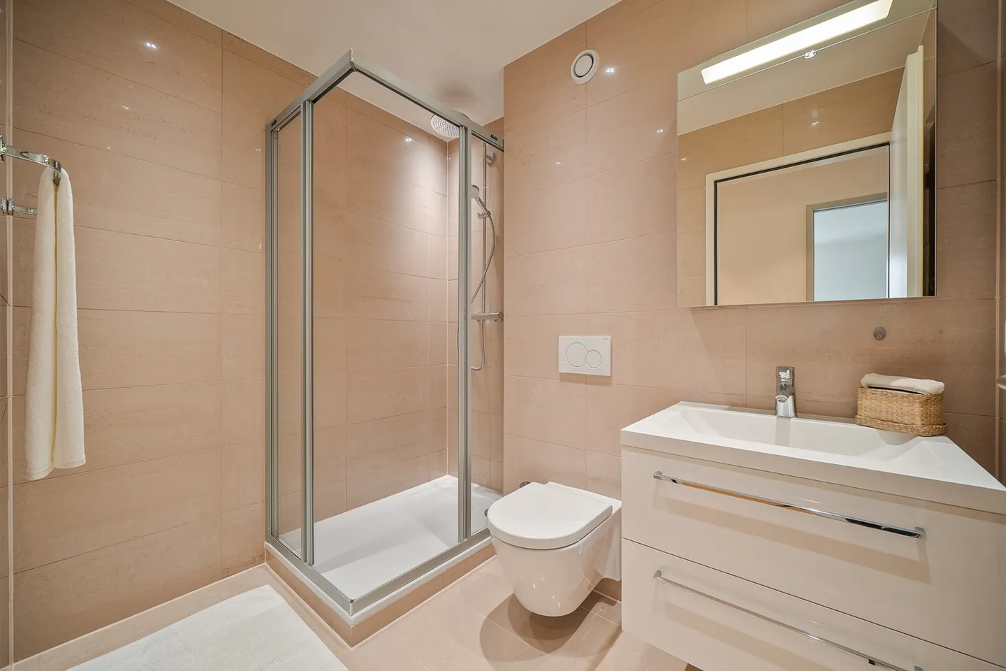 Appartamento in vendita - Foto 7 di 10