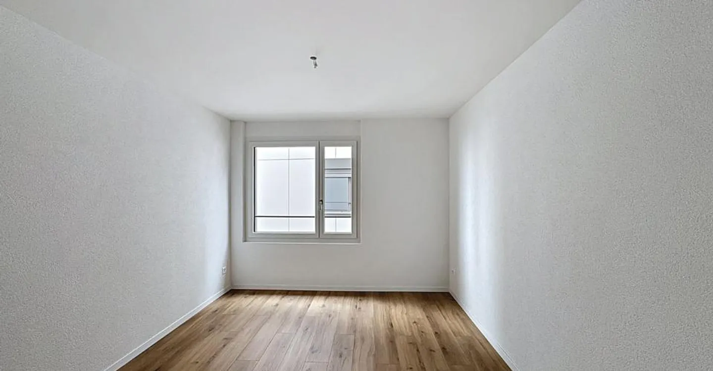 Appartamento di 4.5 locali con balcone - Foto 4 di 13