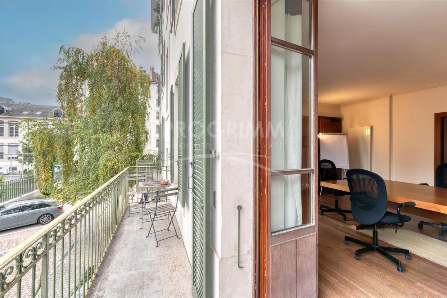 Quai du Rhône. Hochwertige Büros mit Glasfaser, Parkplätzen und Balkonen. Parkplätze - Foto 4 von 11