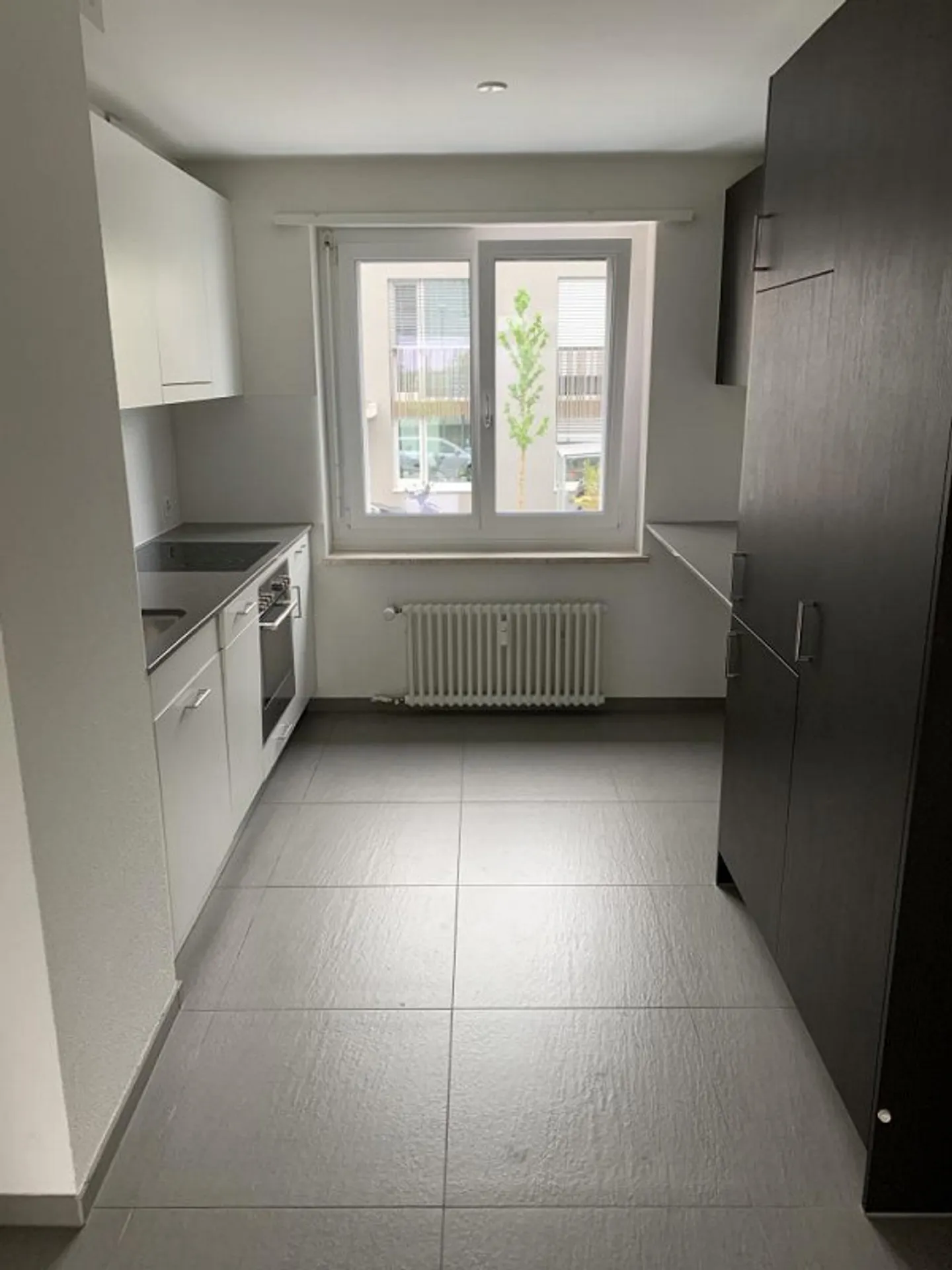 Wunderschöne 3.0 Zimmerwohnung mit kleinem Gartensitzplatz - Photo 1 sur 6