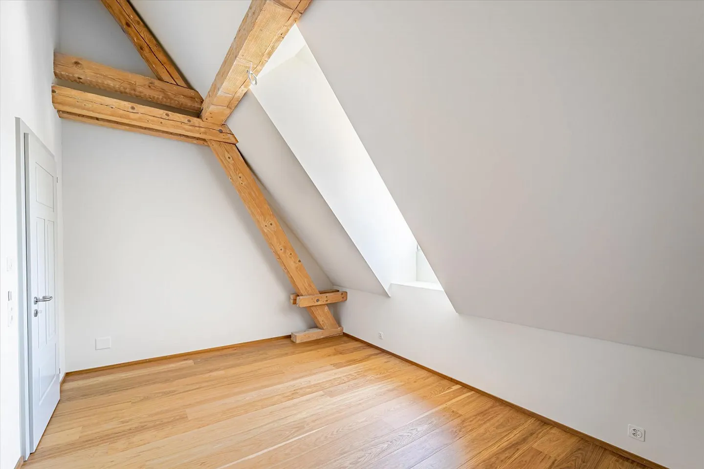 Exklusive Wohnen - zwei Nettomietzinse + 6 Monate Einstellplatz geschenkt - Foto 6 von 9