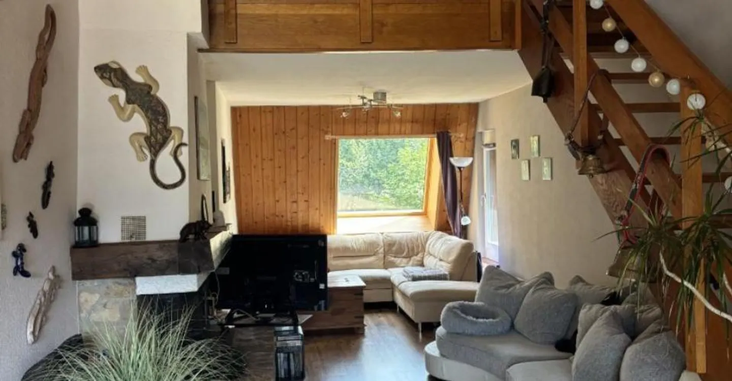 Duplex de 140 m² en dernier étage avec 3 chambres, terrasse et forêt - Foto 8 di 13