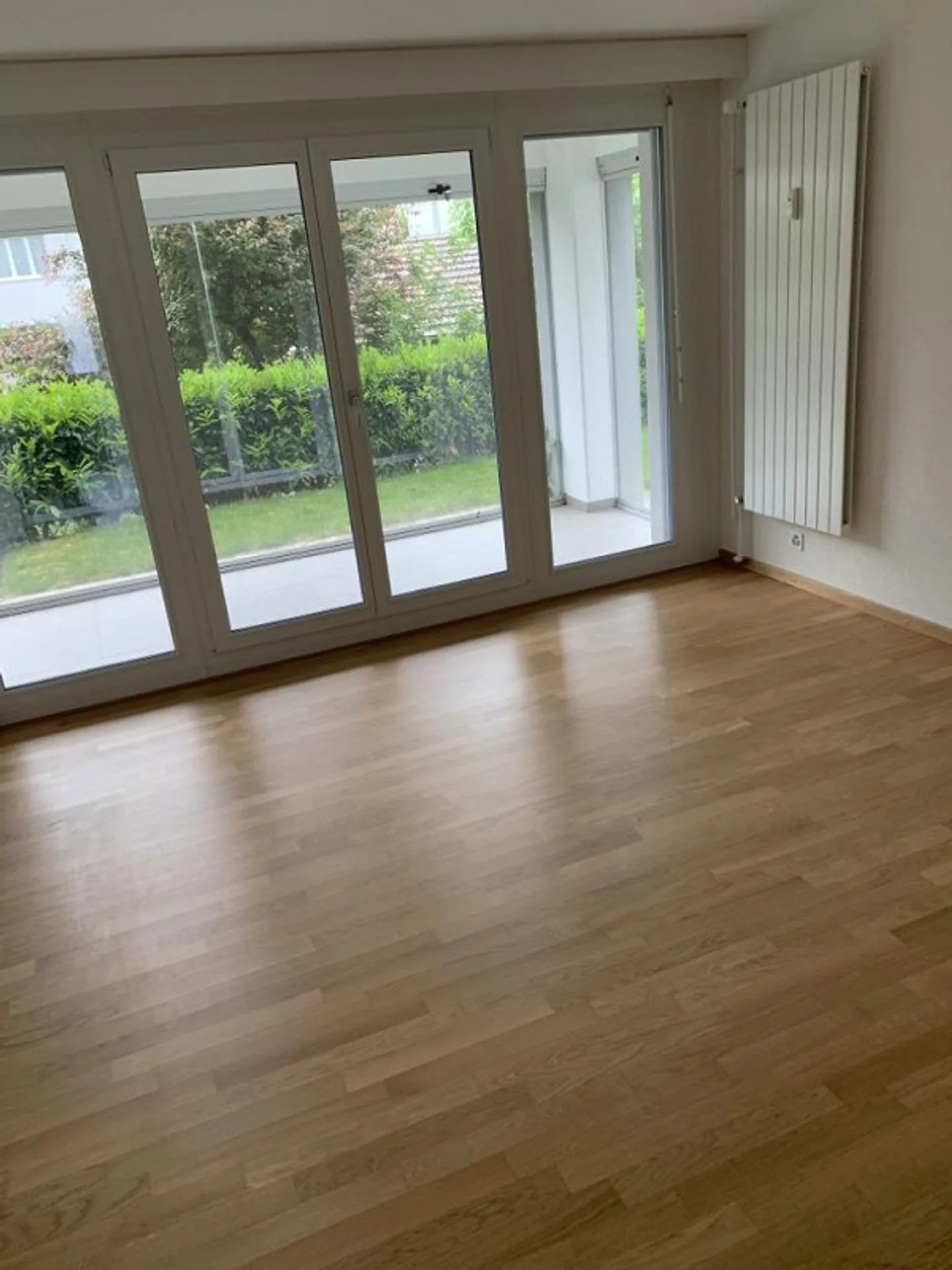 Wunderschöne 3.0 Zimmerwohnung mit kleinem Gartensitzplatz - Photo 5 sur 6
