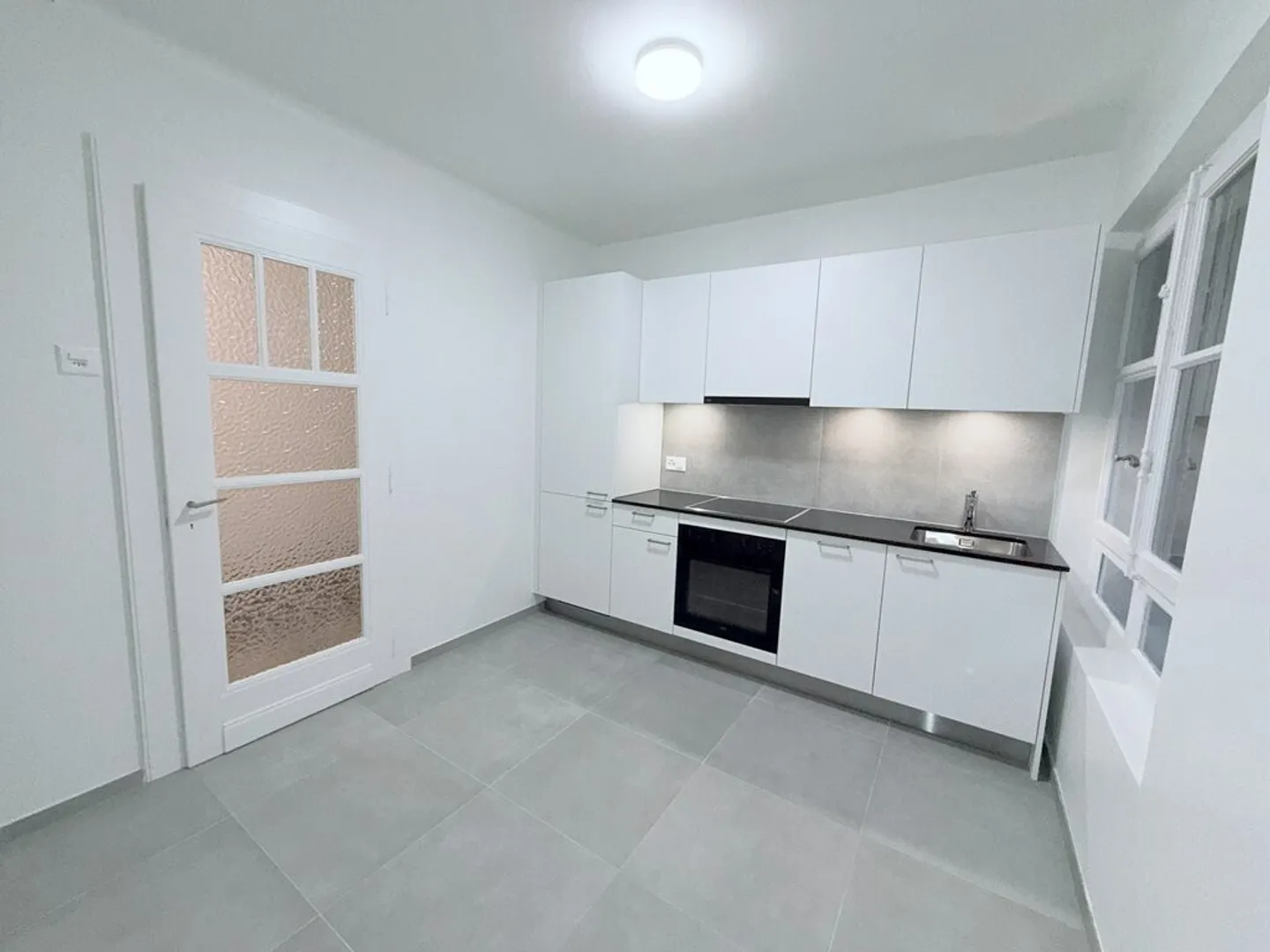 Renovated Studio - Montchoisi District - Photo 1 of 6