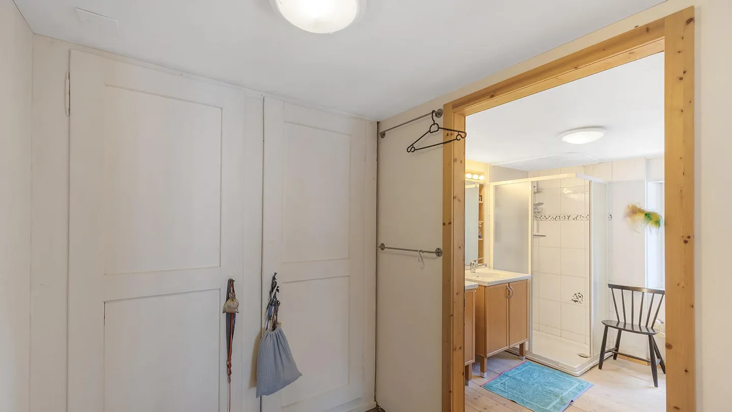 Familienhaus mit Charakter, Geschichte und viel Raum mitten in Effr... - Photo 11 of 21