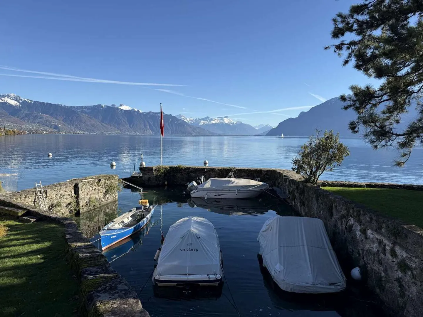 À louer - Duplex de 4.5 pièces en duplex dans le Château de Gléroles - Photo 3 sur 8