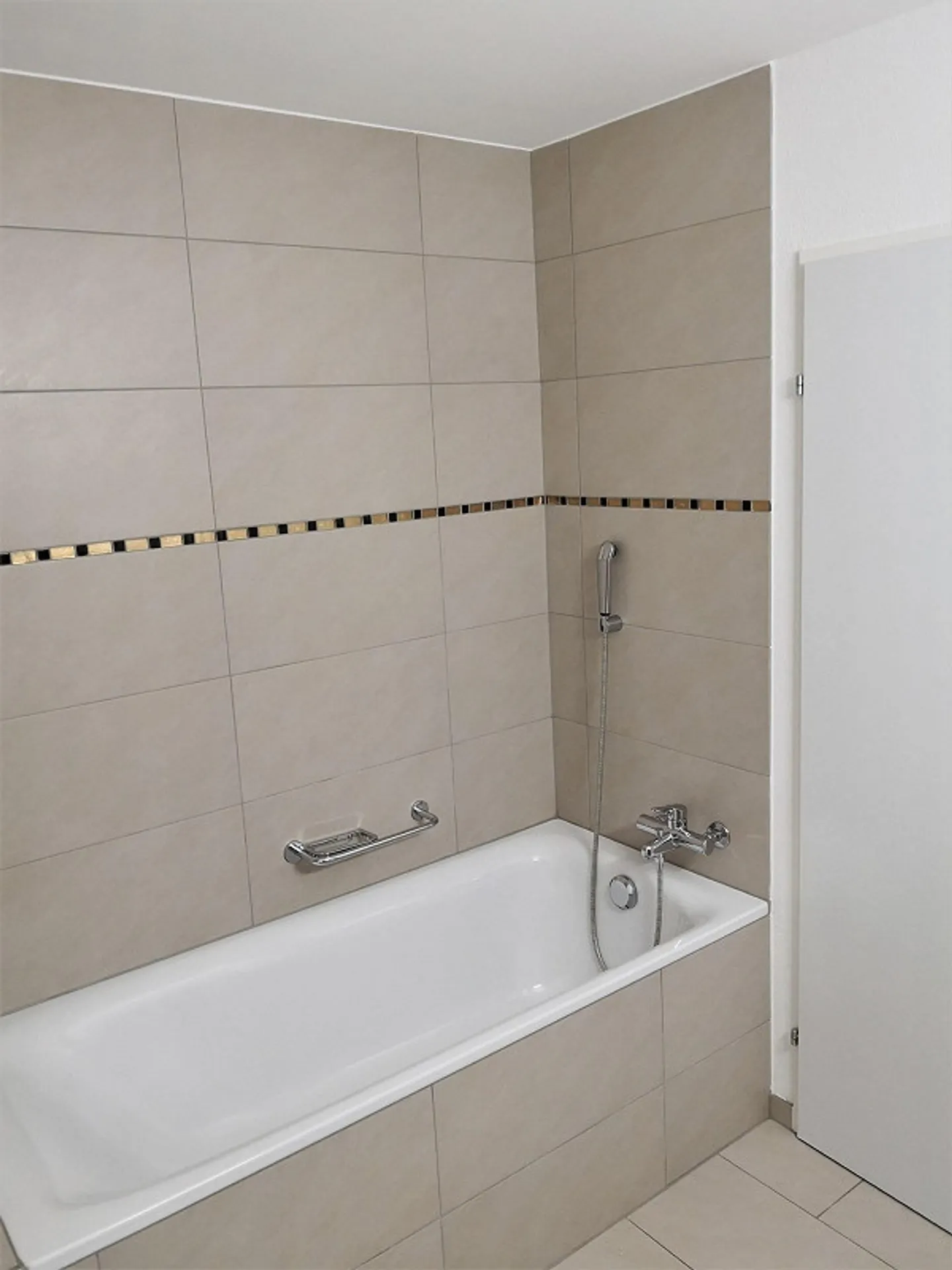 Geräumige 4.5 Zimmerwohnung - Foto 6 von 10