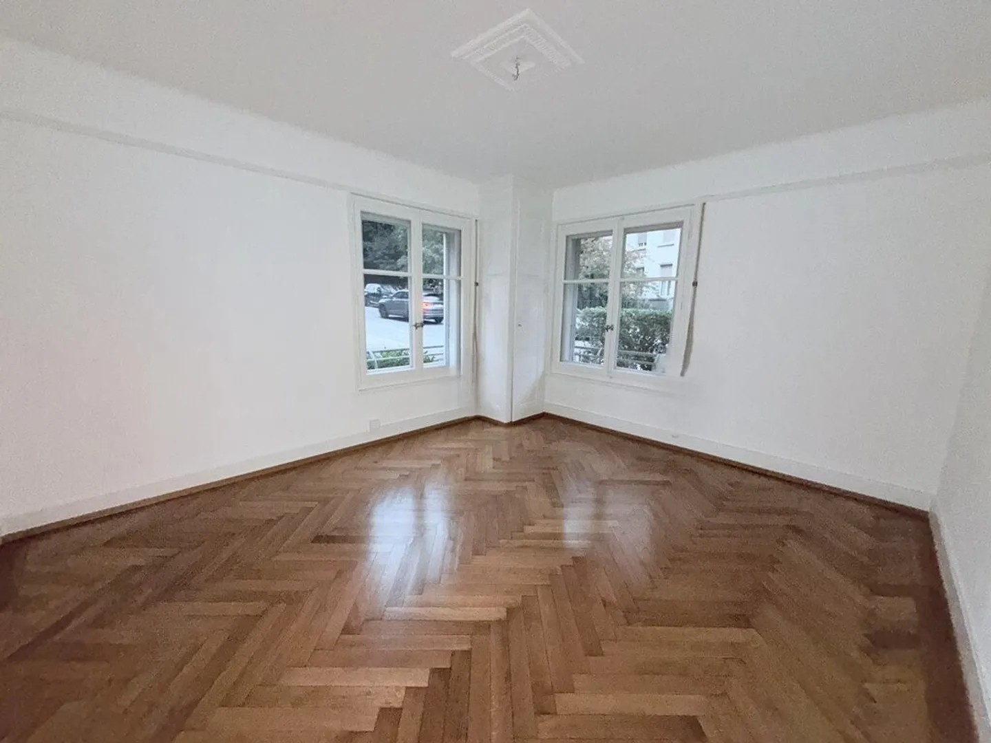 Renovated Studio - Montchoisi District - Photo 4 of 6