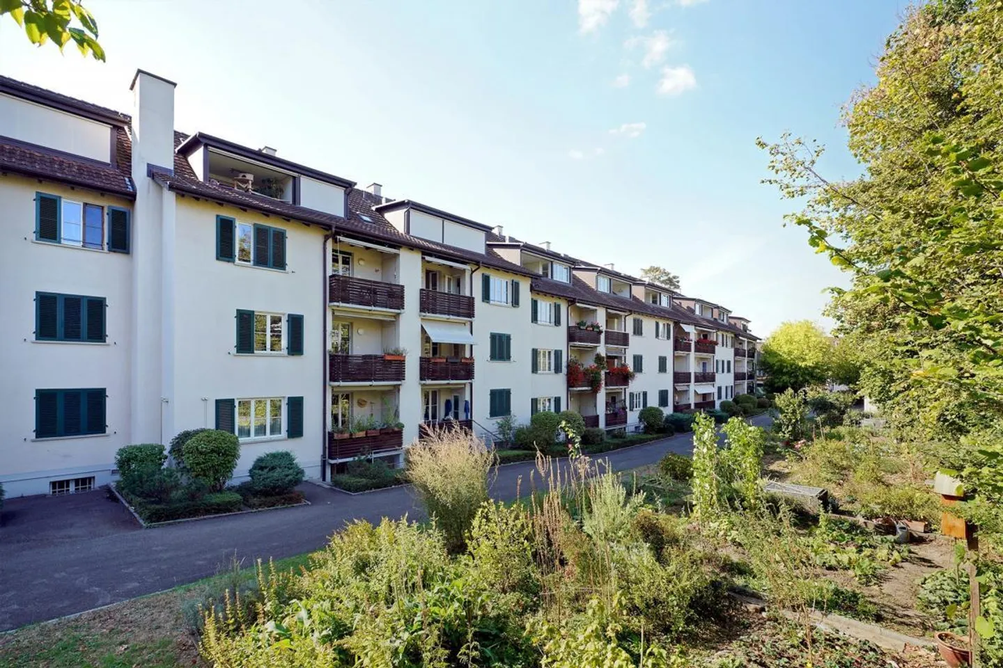 Looking for a new tenant for a 4.5 room apartment in Riehen starting 1.3.2026 - Photo 1 of 11