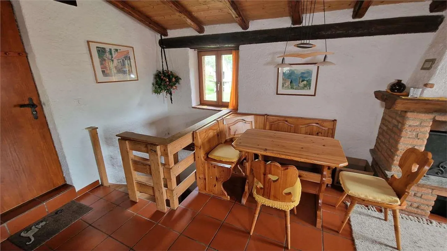 VALCOLLA - Charmantes Rustico mit Bergblick in Cozzo - Foto 4 von 13