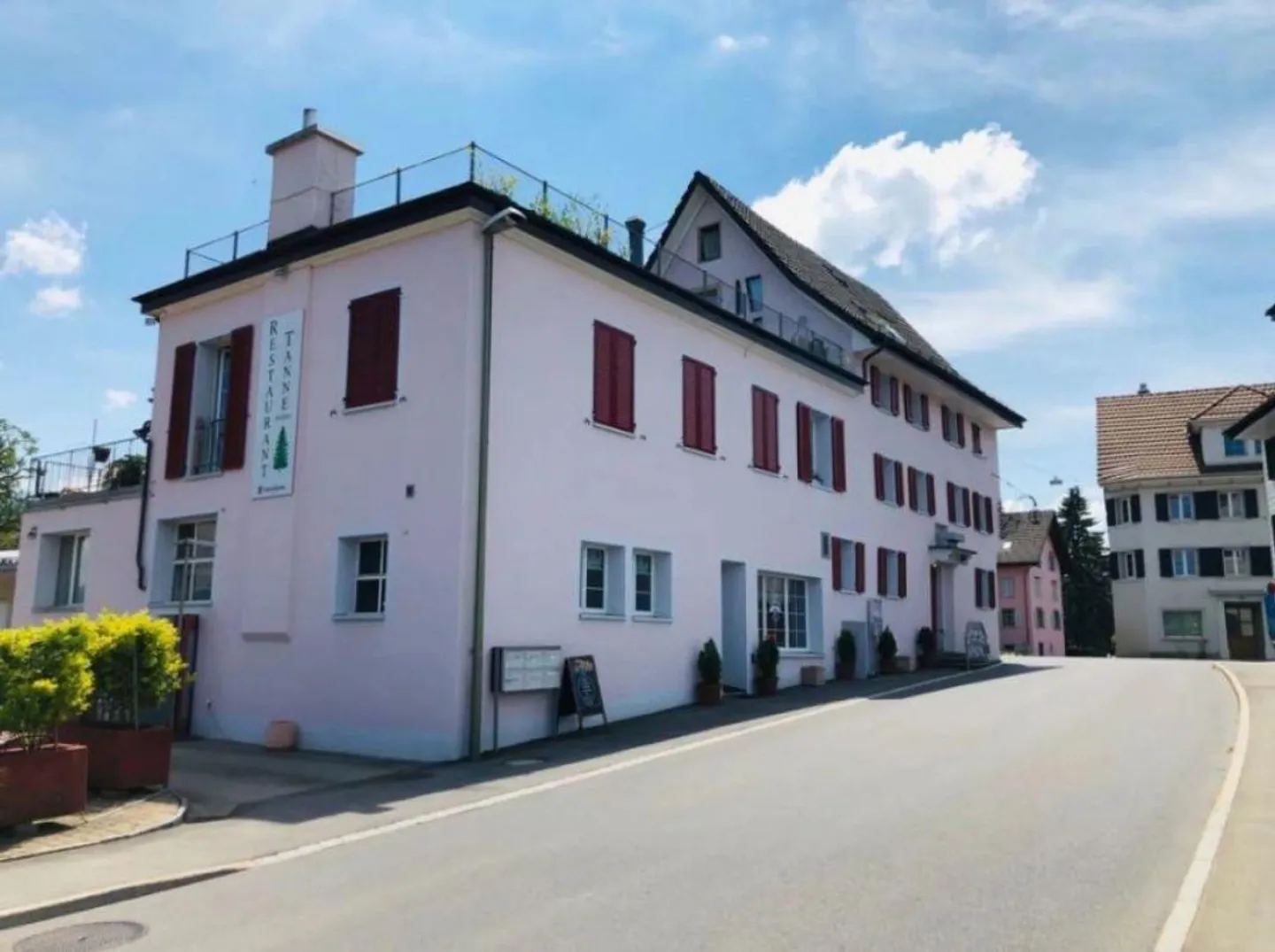 2.5 Room Attic Apartment with Generous Terrace - Photo 1 of 12
