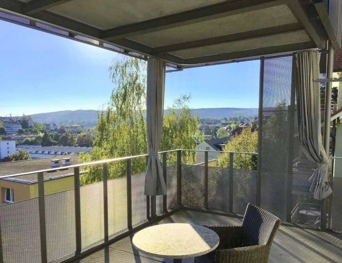 Appartamento d'epoca ristrutturato con charme - Foto 8 di 9