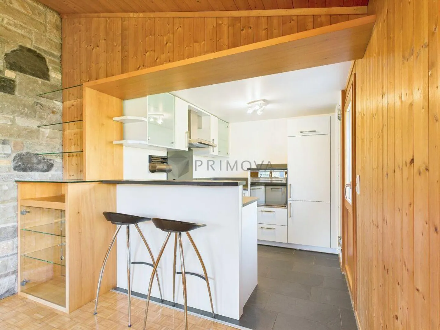 Charming chalet with breathtaking alpine landscape - Photo 4 of 13