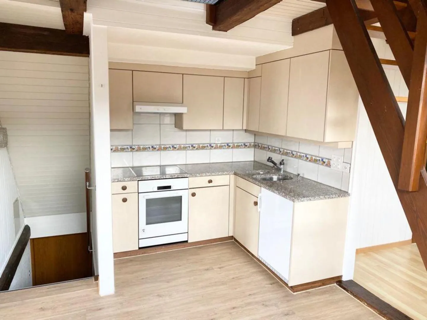 2.5 Room Attic Apartment with Generous Terrace - Photo 12 of 12