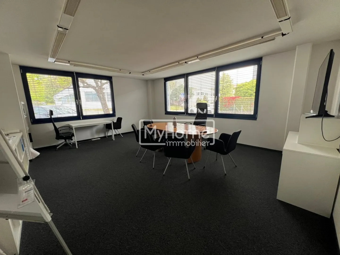 Spazio commerciale di circa 375 m2 in affitto a Romanel-sur-Lausanne - Foto 3 di 9