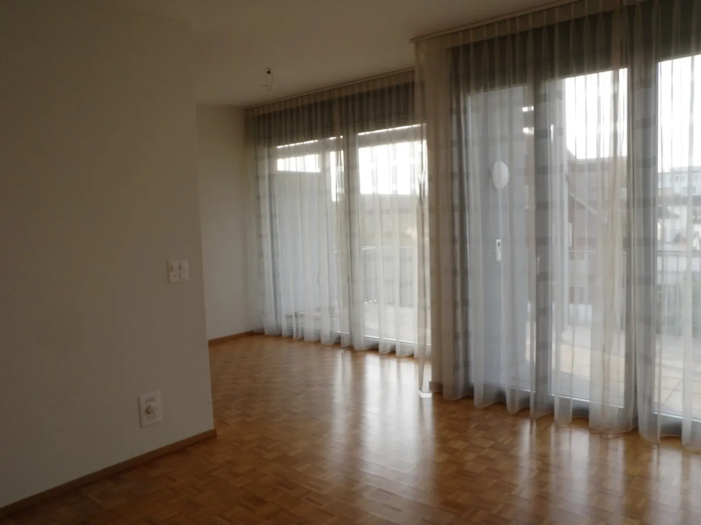 3 1/2-Zimmer-Wohnung DG rechts - Foto 2 von 7
