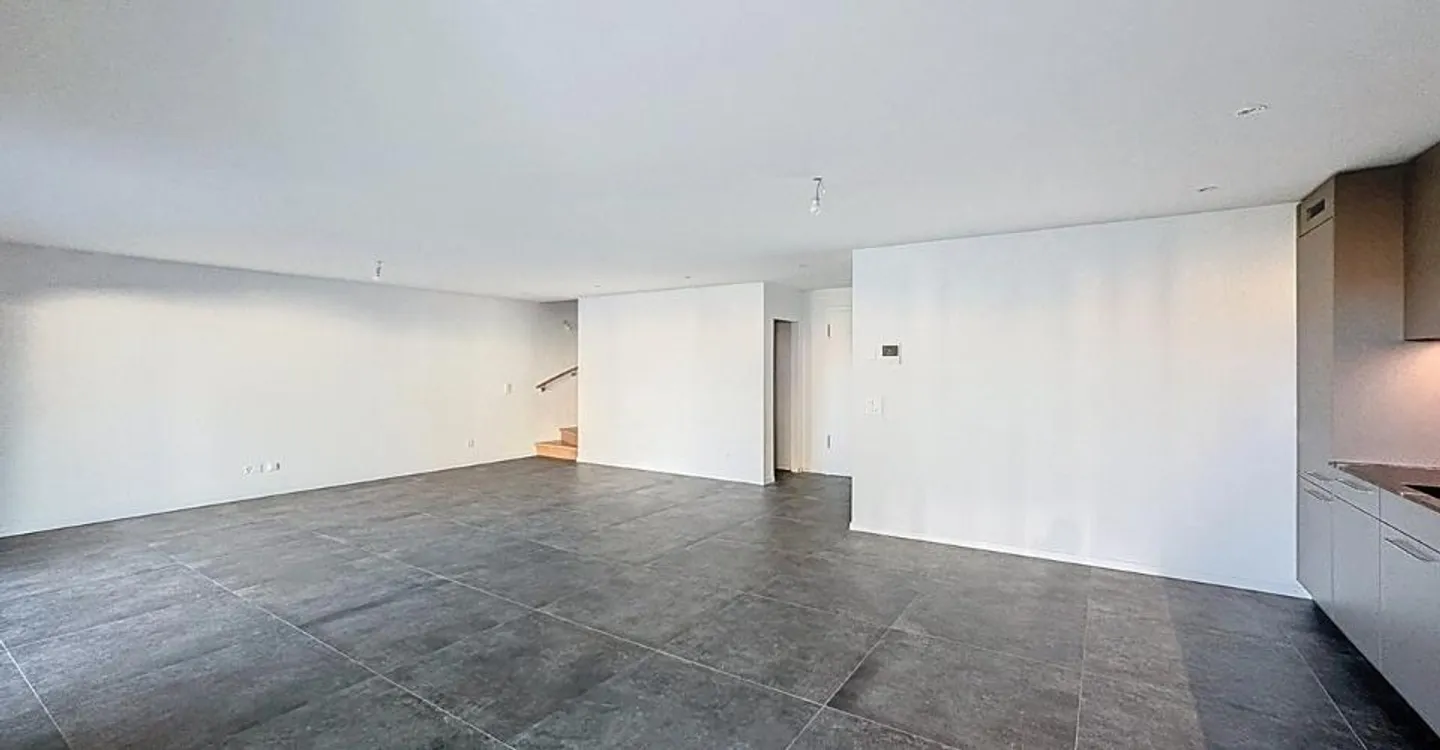 Appartamento duplex di 4.5 locali con balcone - Foto 4 di 13