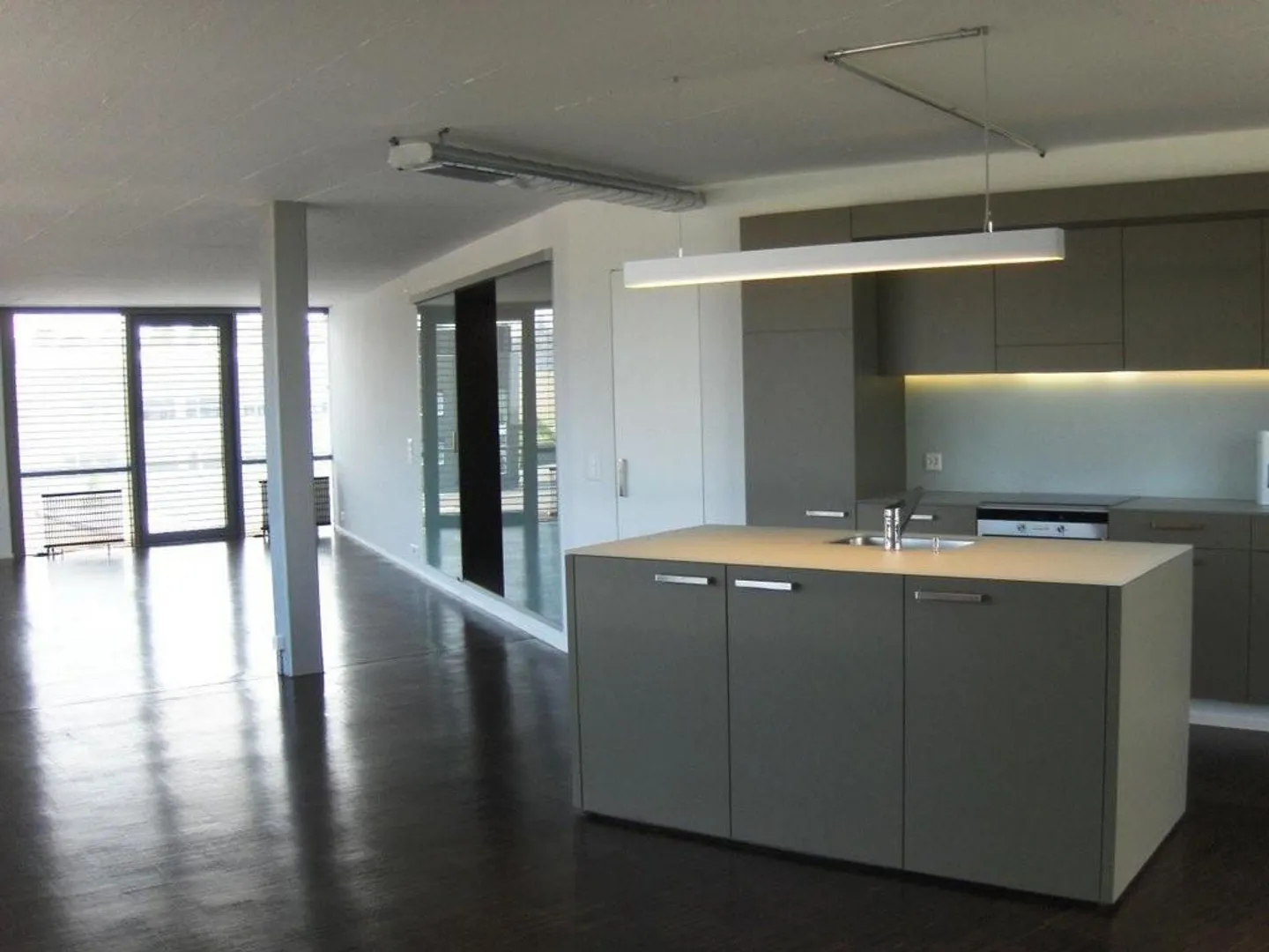 Stylische Loft-Wohnung in Uster - Foto 3 von 6