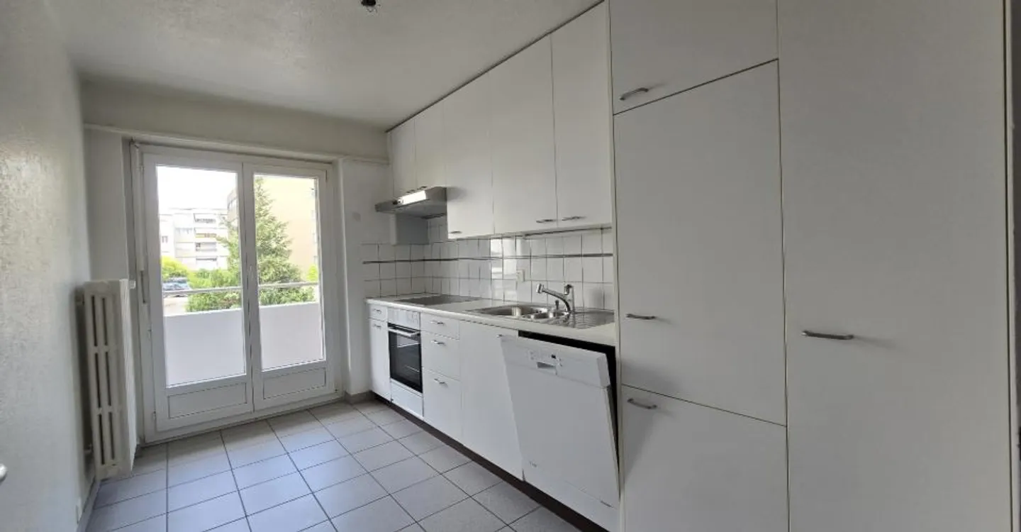 Gut gelegenes Apartment in ruhiger Nachbarschaft - Foto 1 von 9